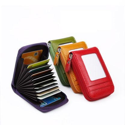 Classic Vintage Zippered Wallet - Image 2