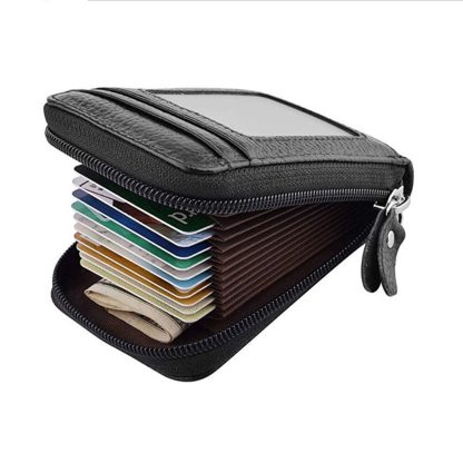 Classic Vintage Zippered Wallet