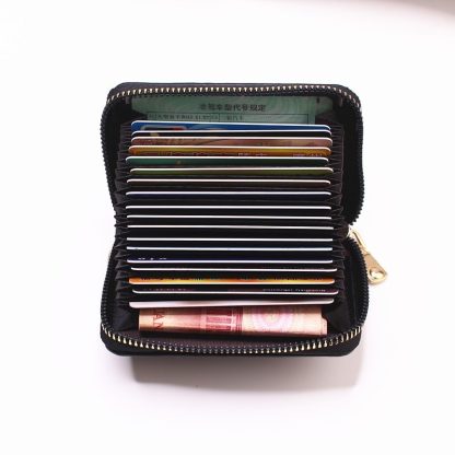 Stylish Bank/ID/Credit Card Holder - Image 4