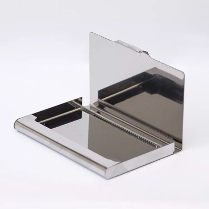 Chic Guard Credit Card Organizer - Image 6